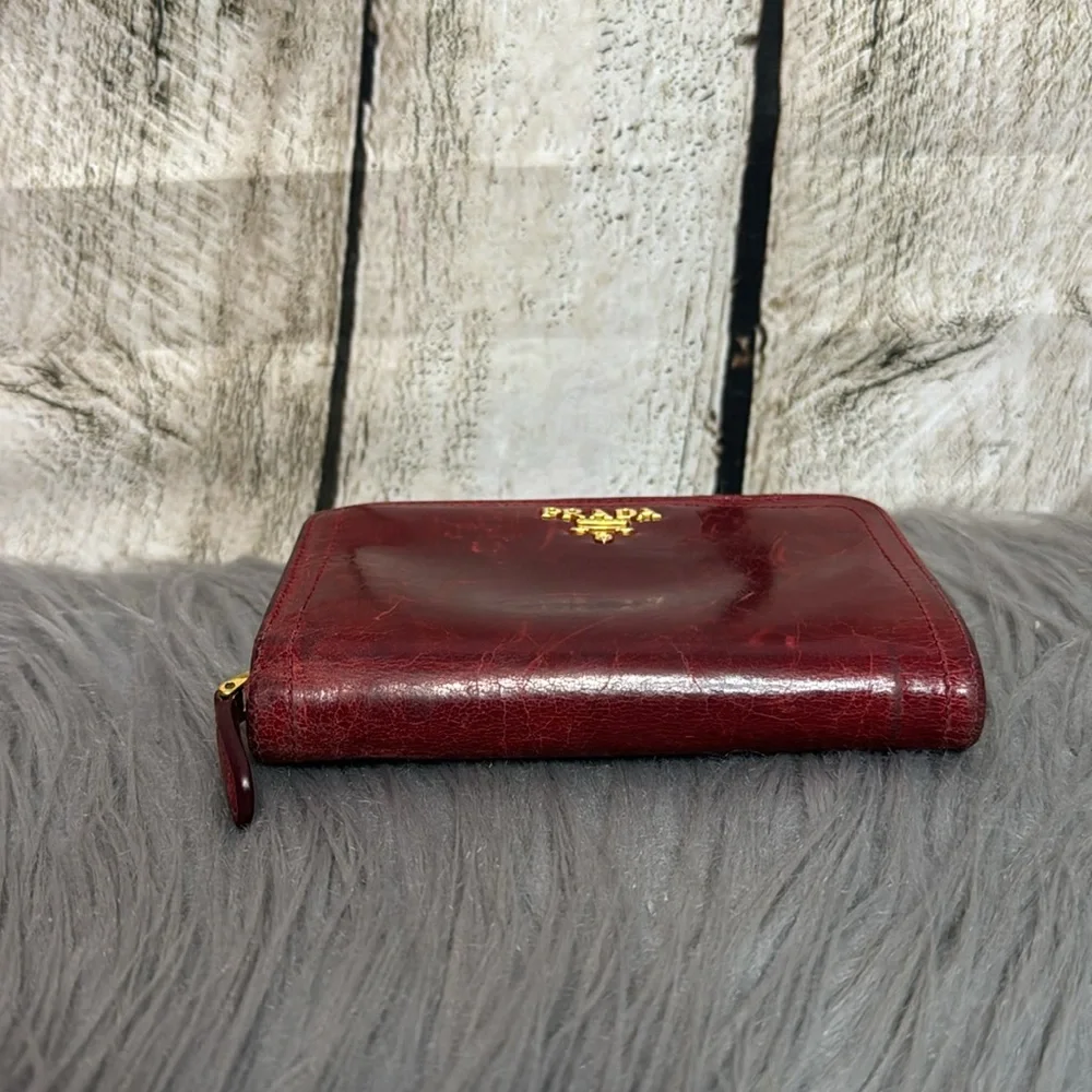 PRADA - Rare Compact Wallet - Picture 3 of 13